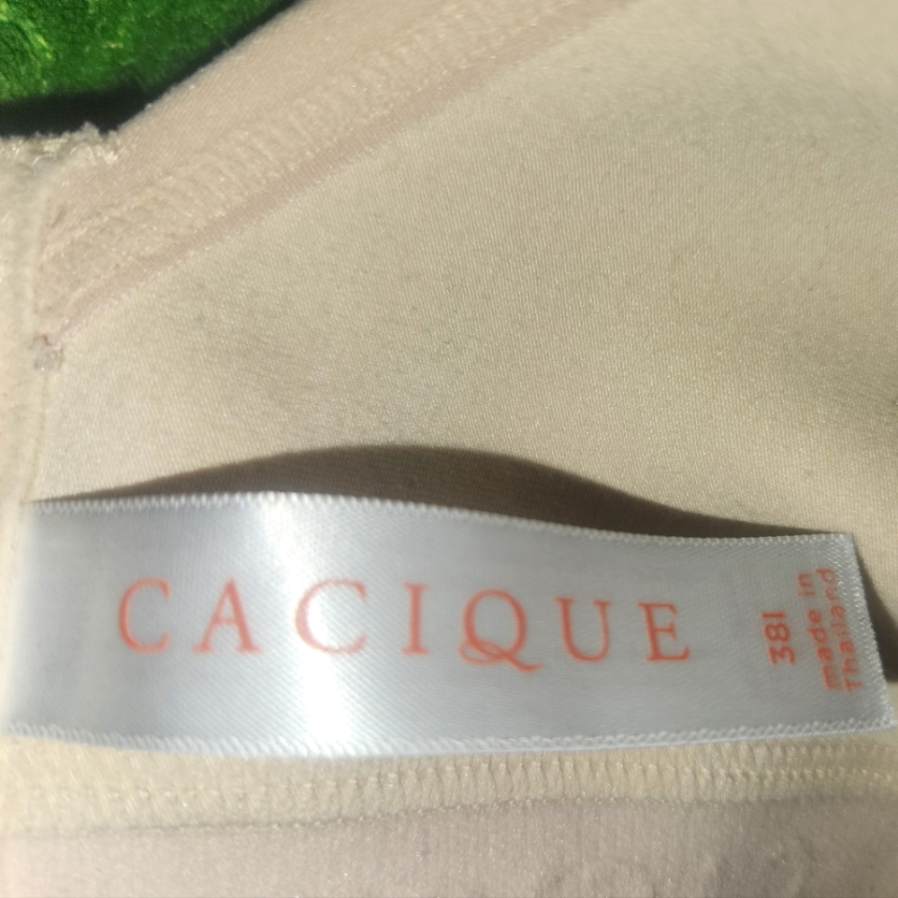 Unlined Bra, No Underwire - Cacique Size 38 I - Picture 4 of 4